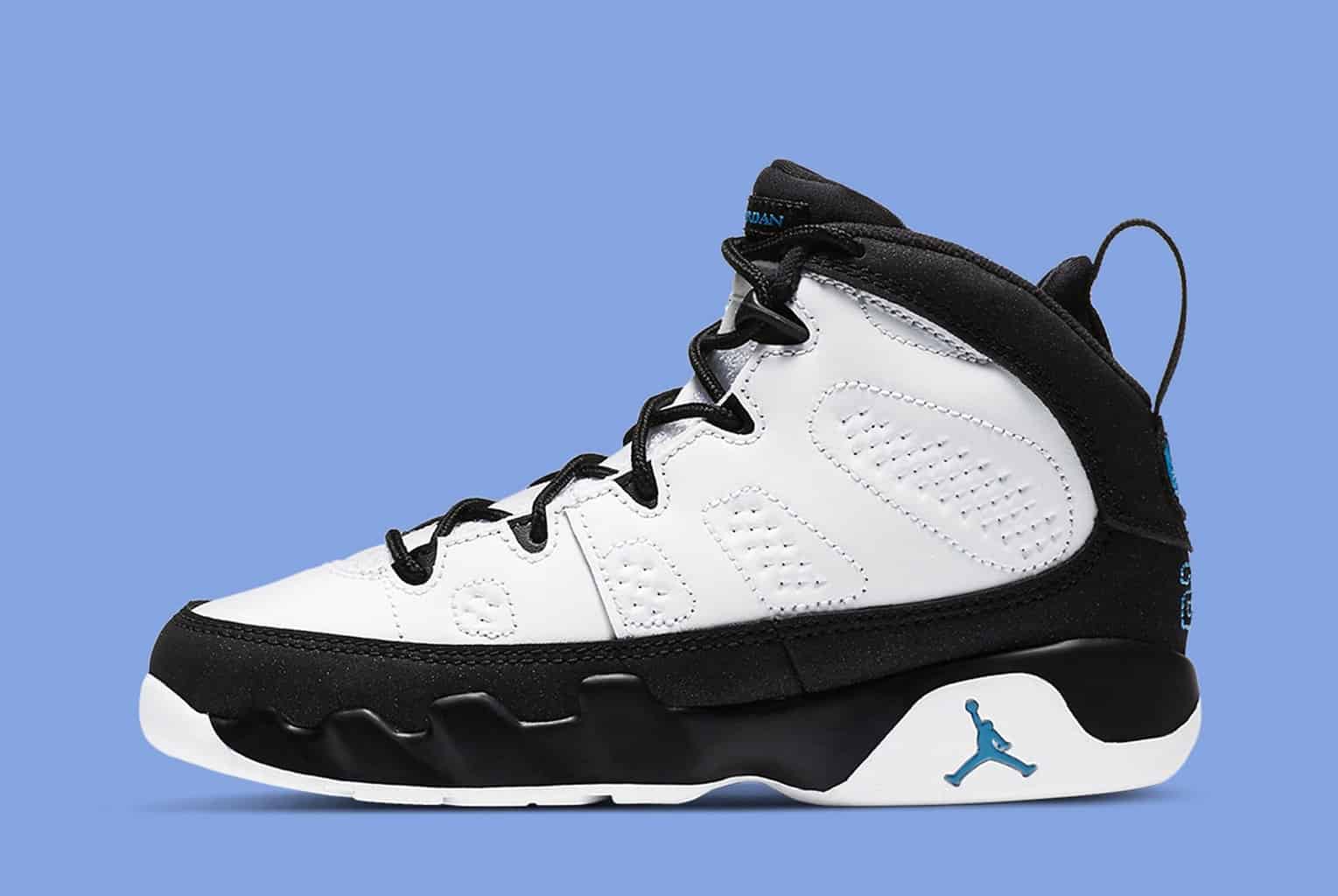 Air Jordan "Varsity Blue" Sneakers